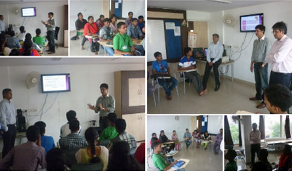 Volunteers held a knowledge session for youngsters 