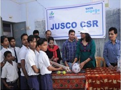 Ten employees visited Rajkiyakrity, an Odiya Middle School and distributed 500 sweet packets and provided cricket kits and footballs to the children